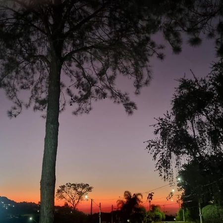 Chales Por Do Sol แซร์ฮาเนกรา ภายนอก รูปภาพ