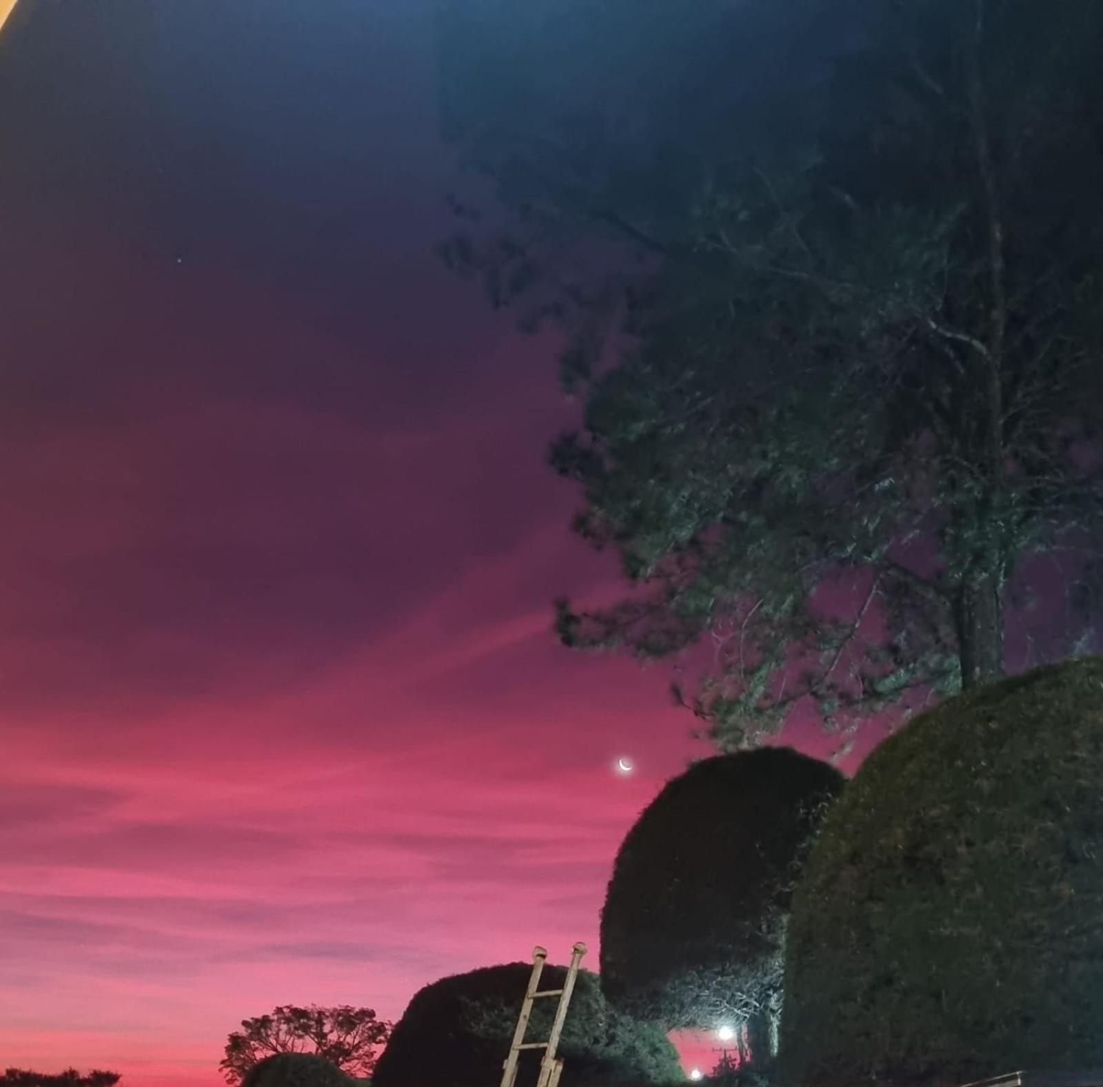 Chales Por Do Sol แซร์ฮาเนกรา ภายนอก รูปภาพ