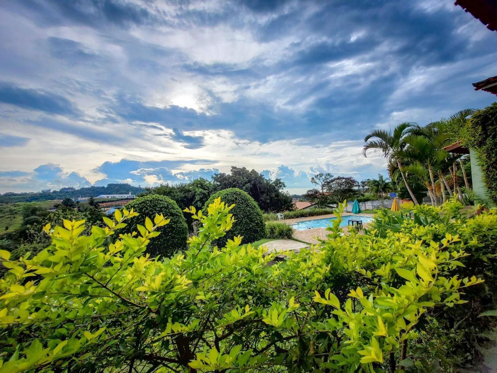 Chales Por Do Sol แซร์ฮาเนกรา ภายนอก รูปภาพ